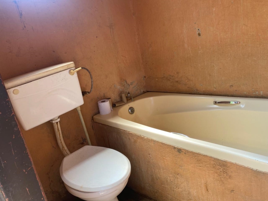 1 Bedroom Property for Sale in Monakato North West